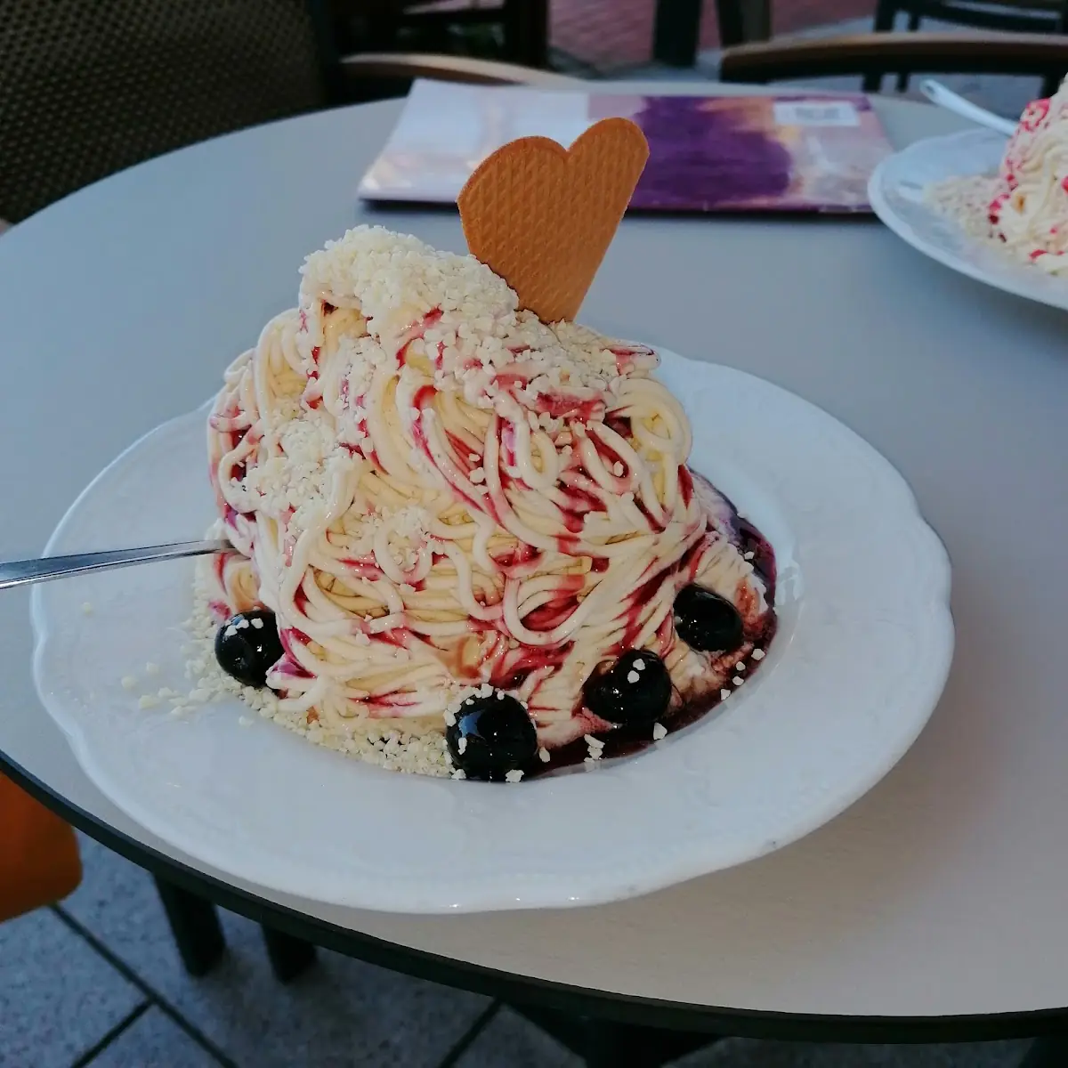 Spaghetti Eis