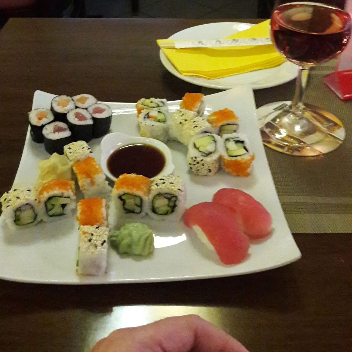 Sushi Menü