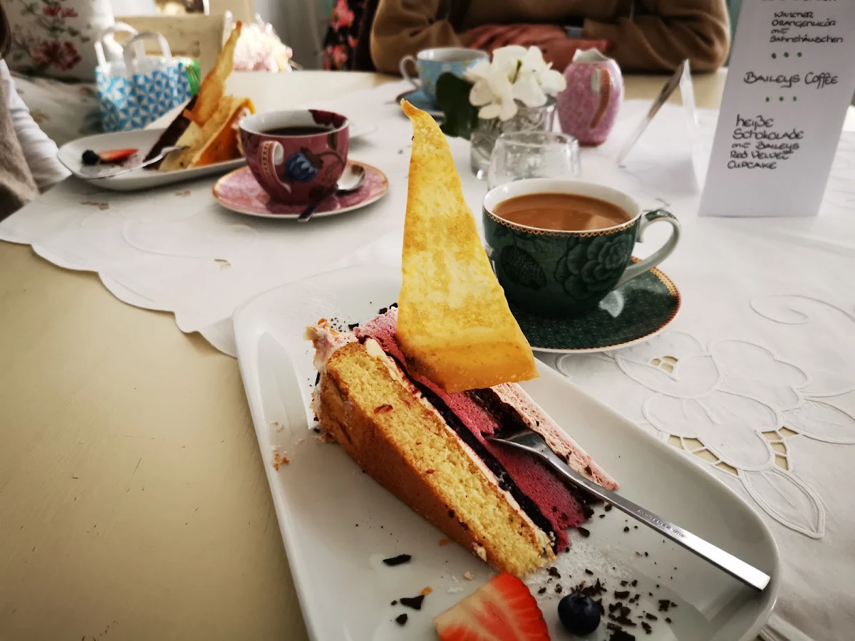Beerentorte, Ver-edelt GbR