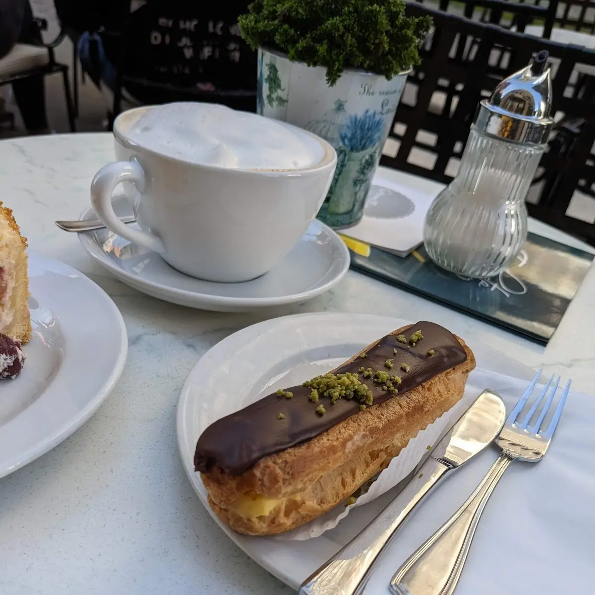 Eclair, Cafe am Rathaus Bad Cannstatt