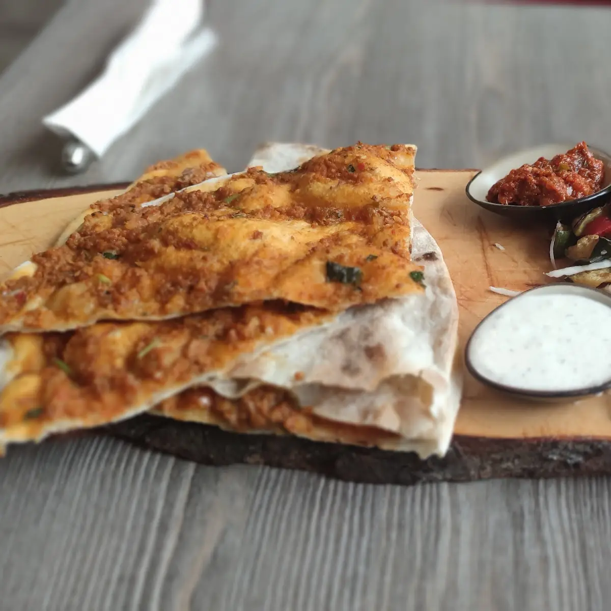 Lahmacun Menü