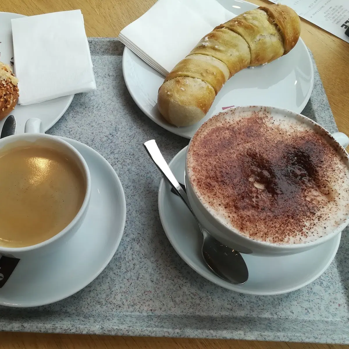 Kaffee Cappuccino, Landbäckerei IHLE GmbH & Co. KG
