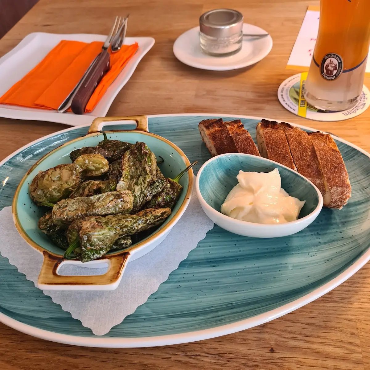 Pimientos, Eddy's Bodega