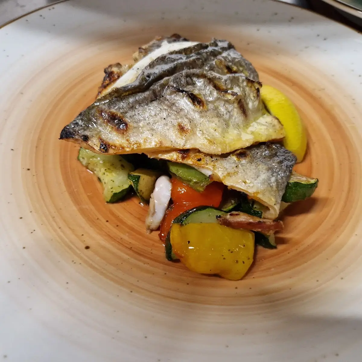 Dorade Filet Mit Gemüse