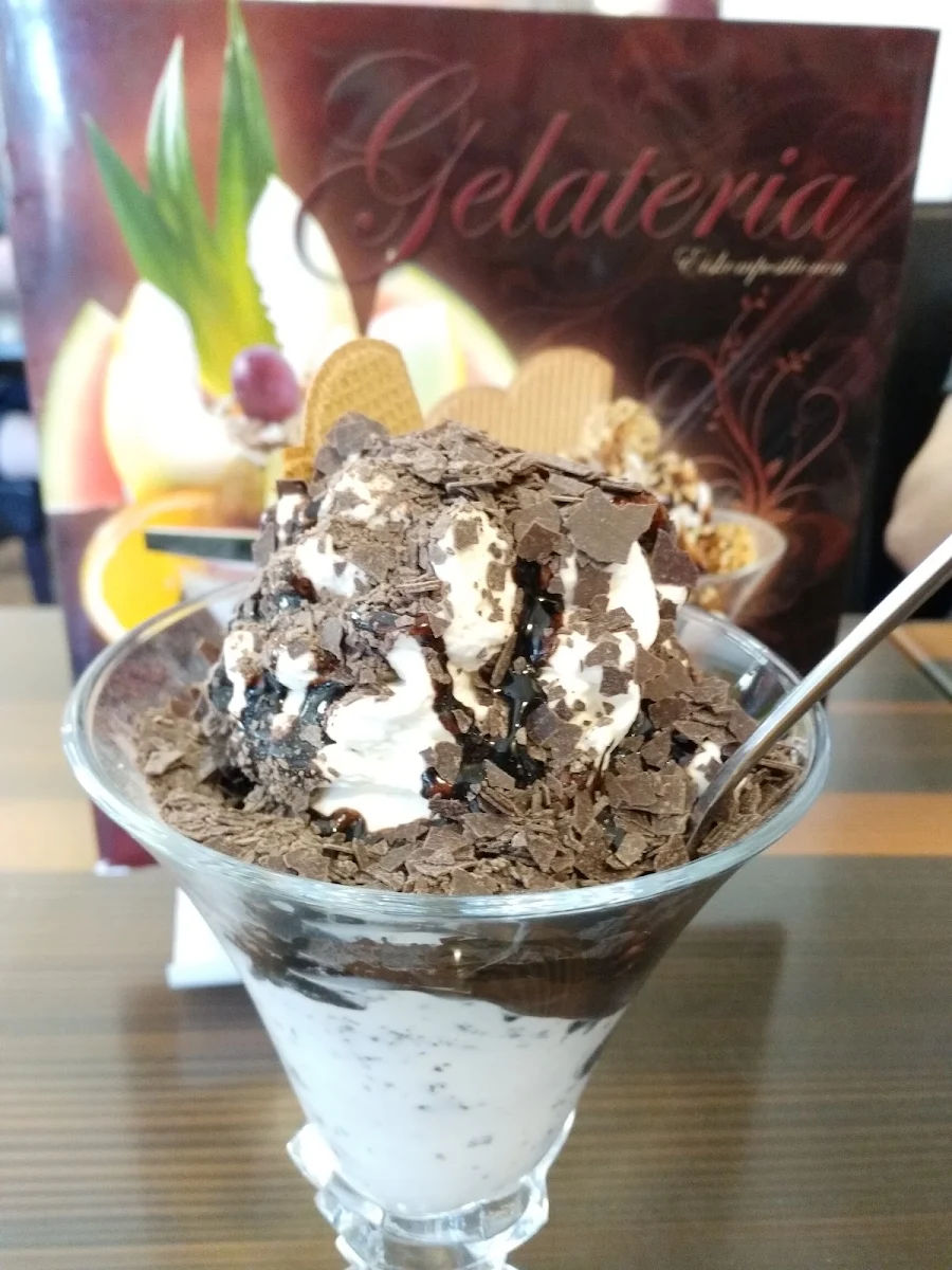 Stracciatella-becher