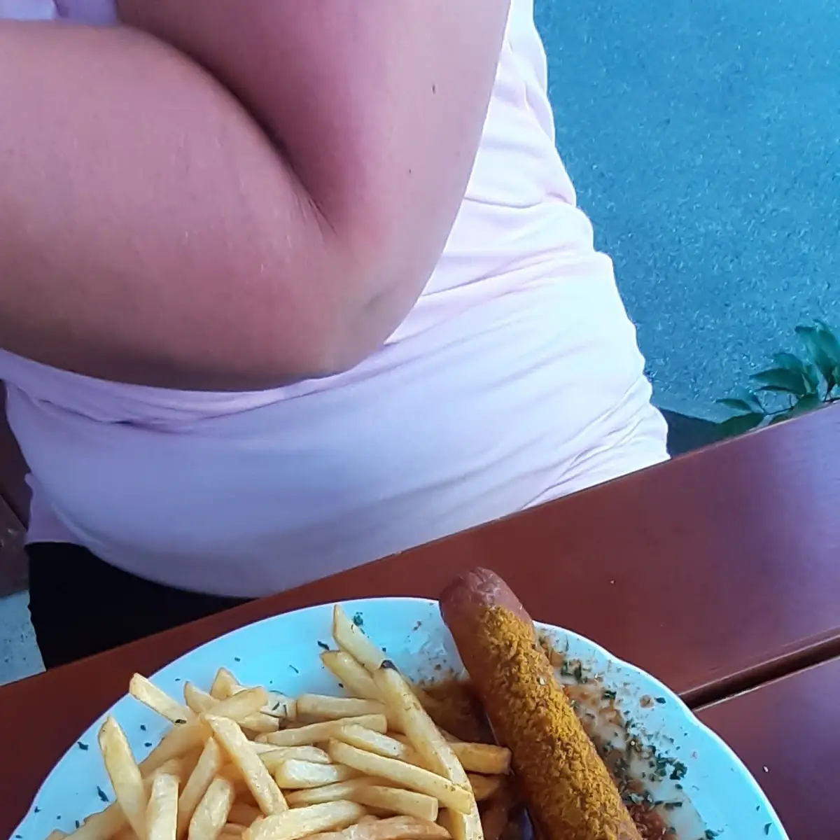 Currywurst Pommes