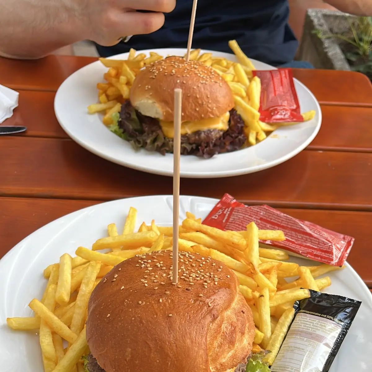 Doppel Cheeseburger
