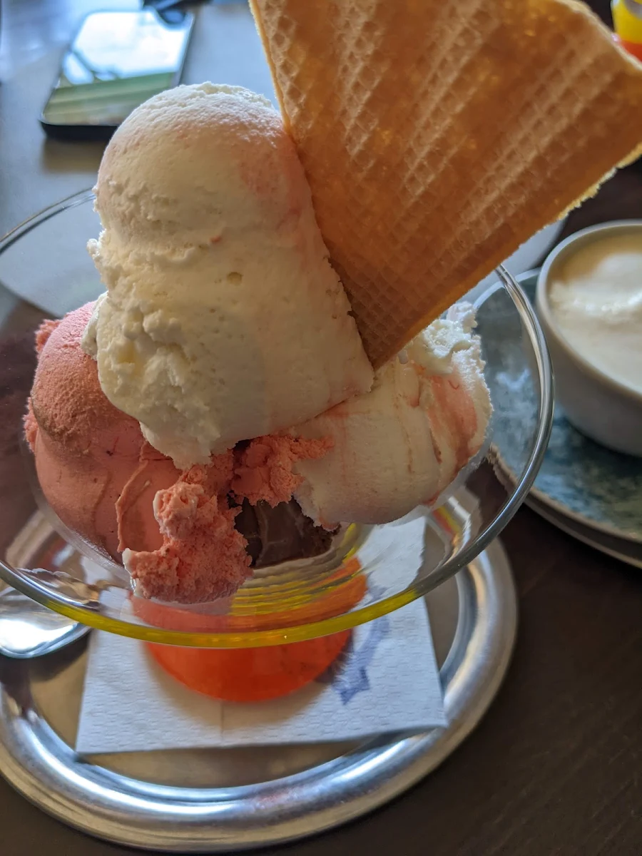 Gemischtes Eis