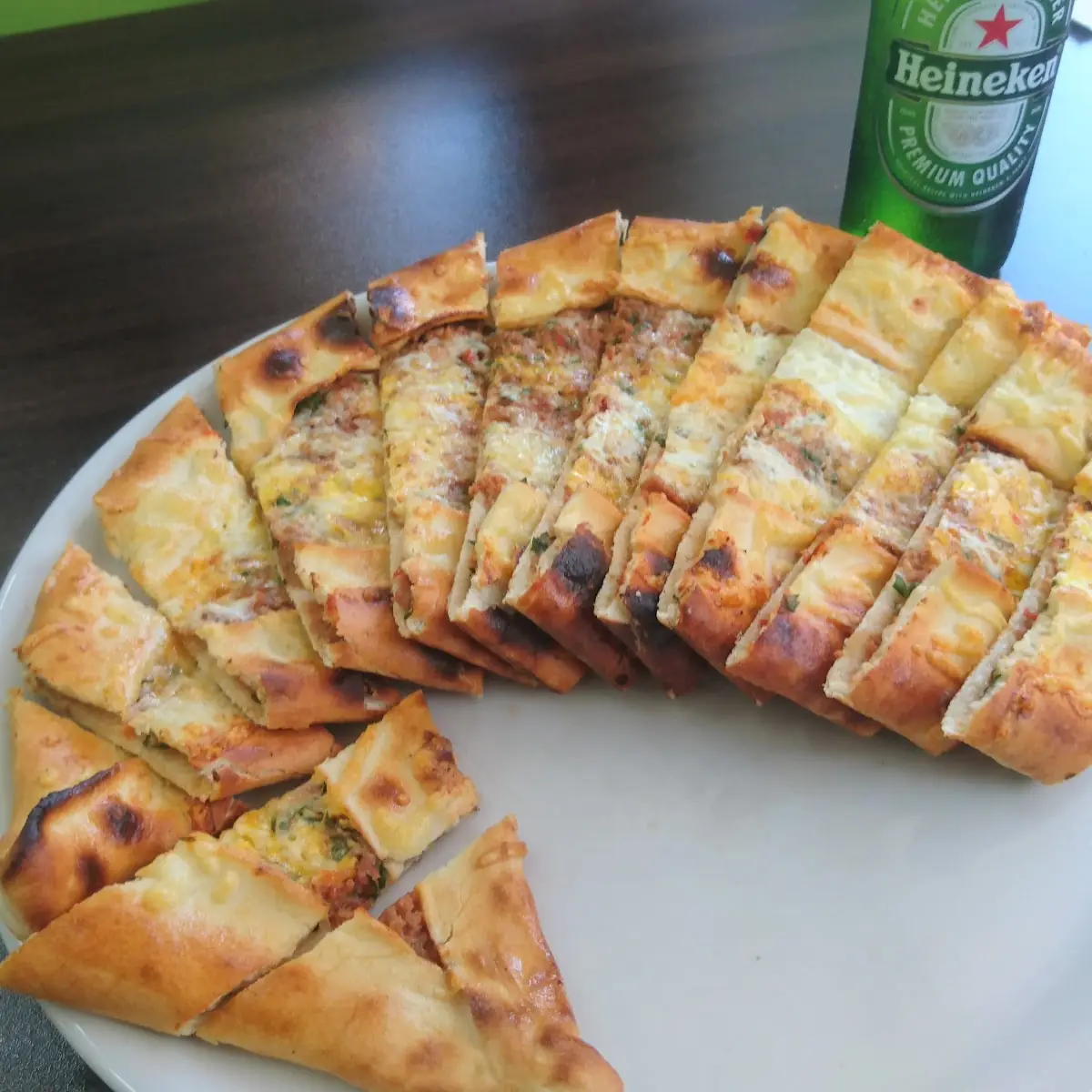 Pide Mit Hackfleisch Und Ei
