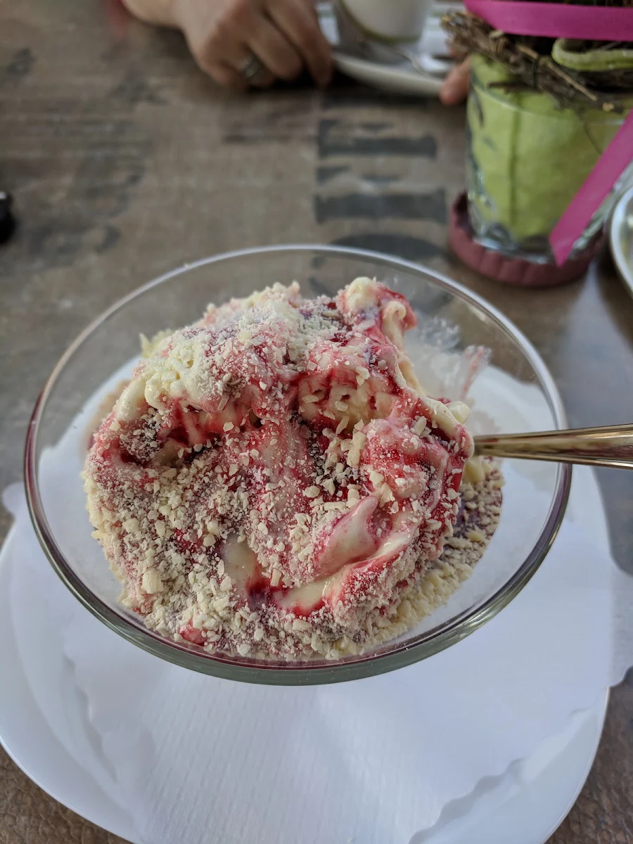 Spaghetti Eis