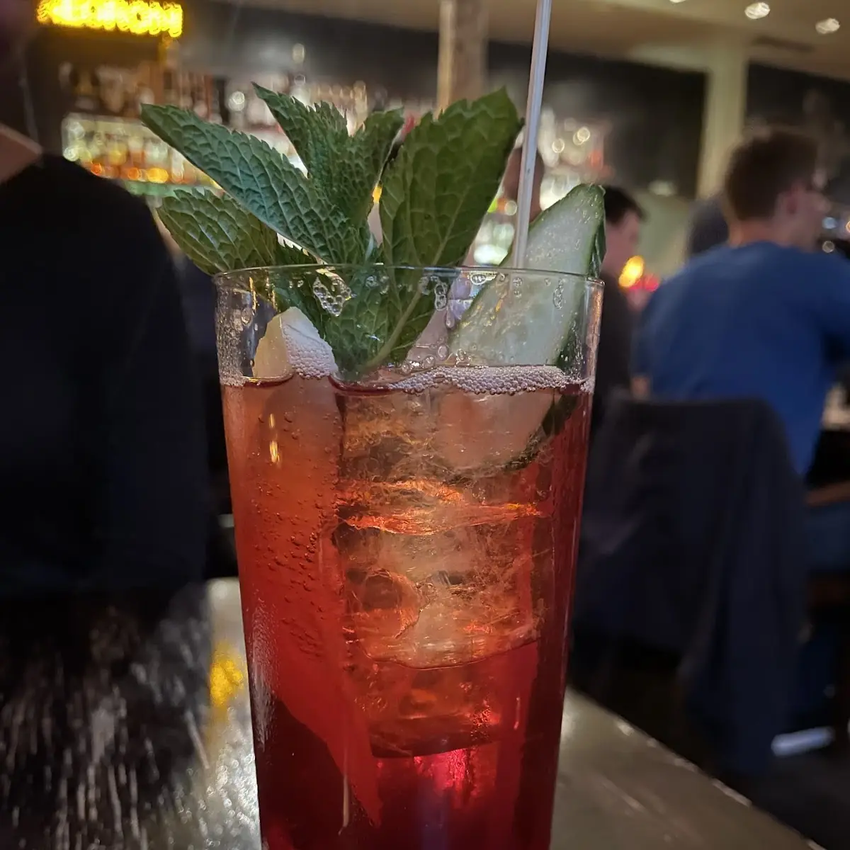 Negroni S, Negroni Bar