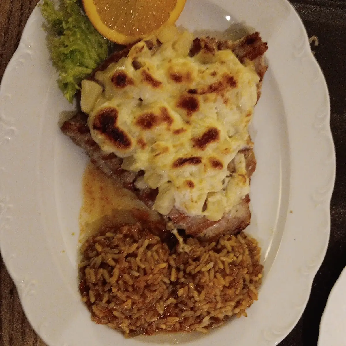 Hawaiiteller, Restaurant Syrtaki