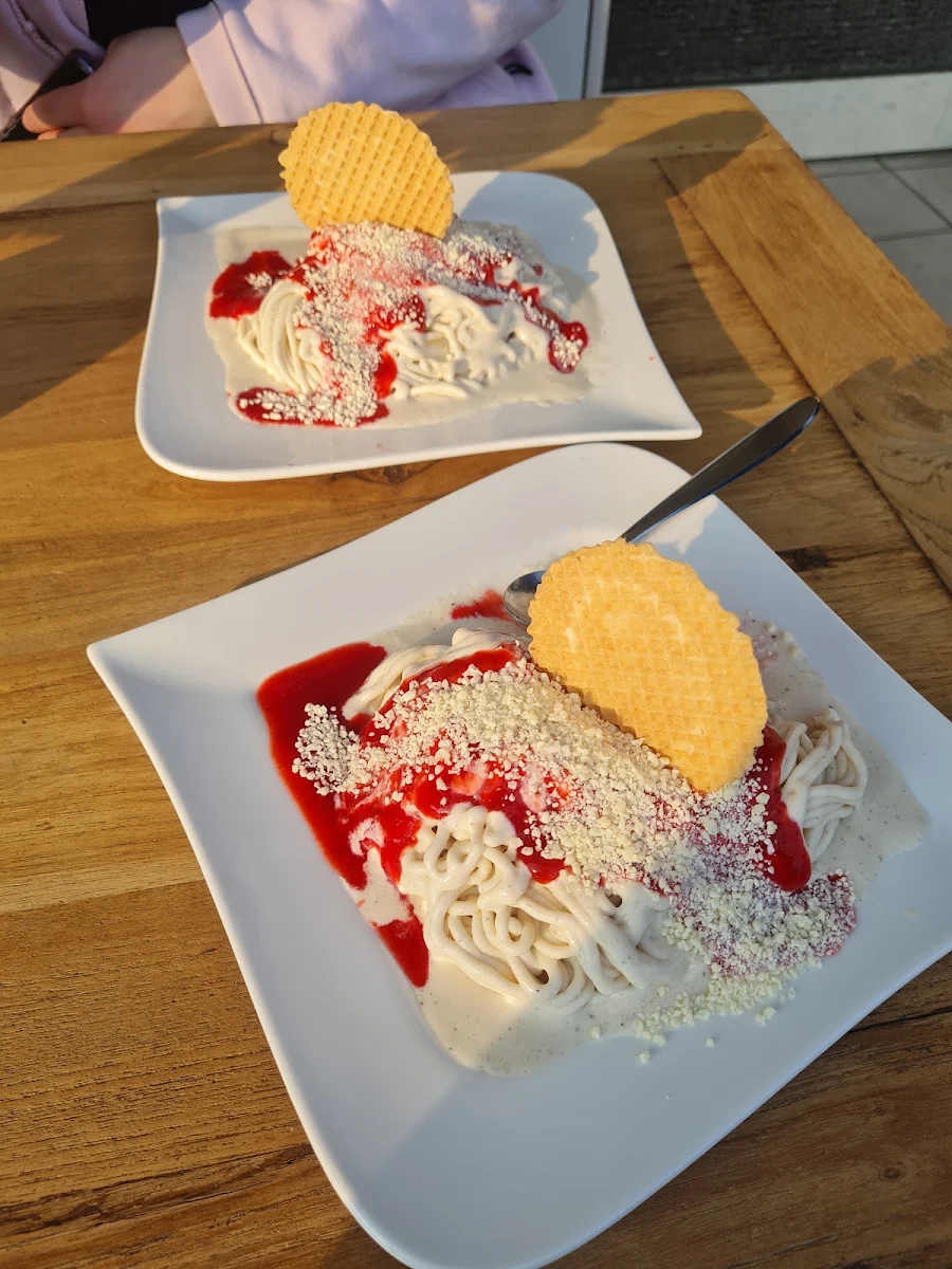 Spaghetti Eis