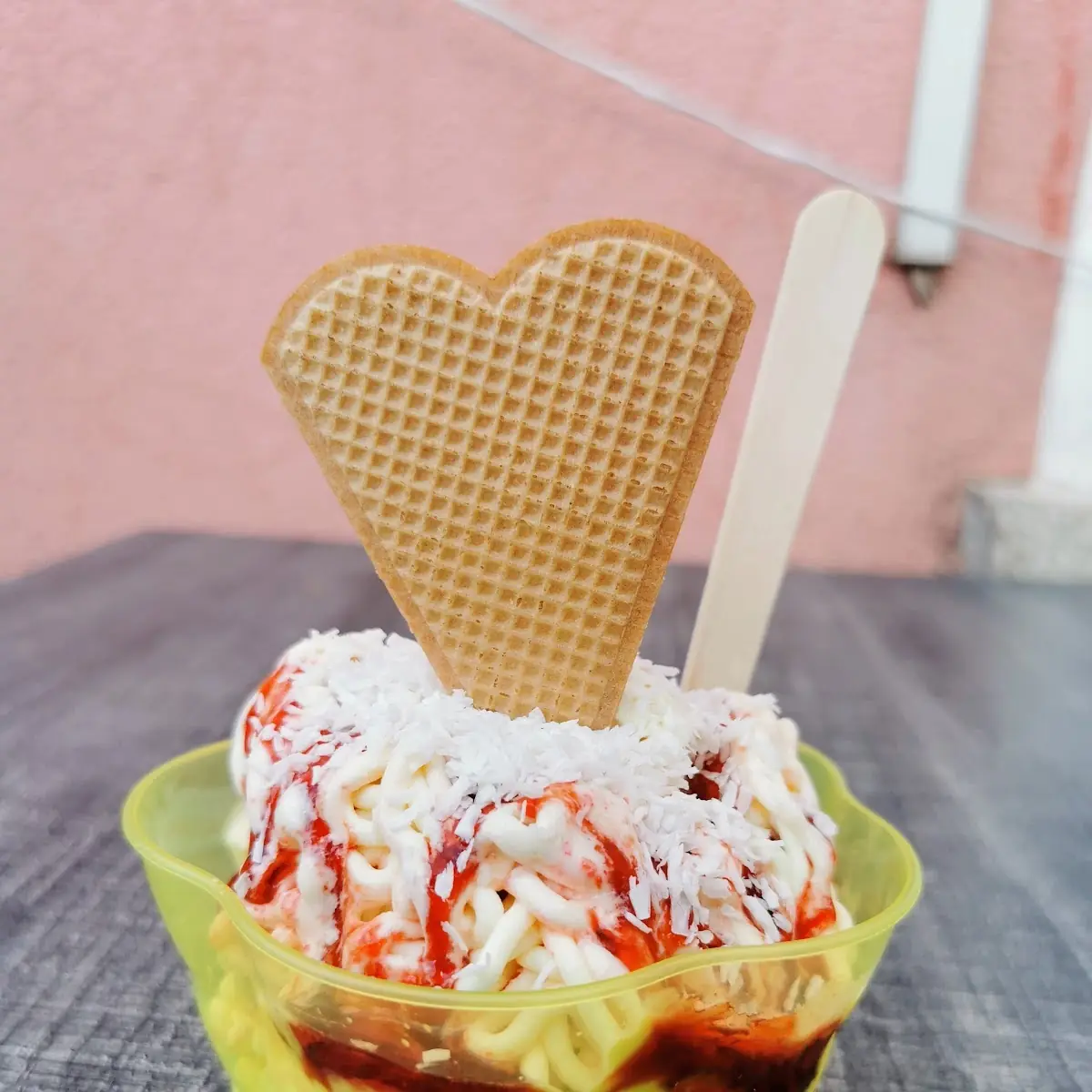 Spaghetti Eis