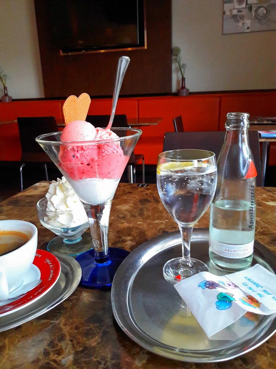 Fruchtbecher