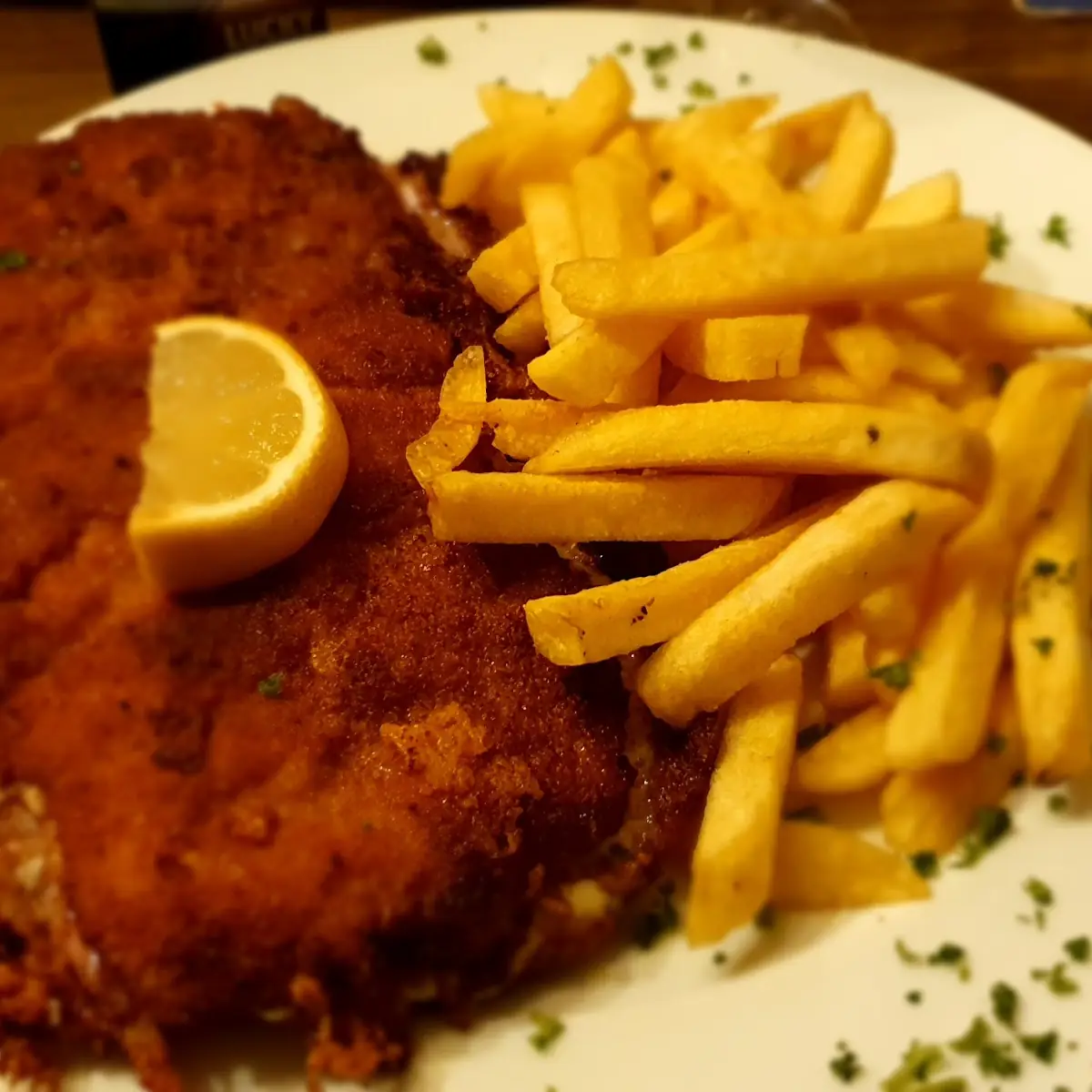 Cordon Bleu Mit Pommes