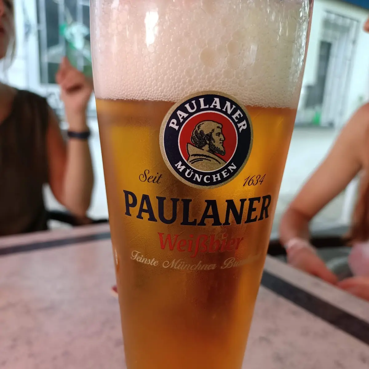 Weizenbier, Gaststätte ImbissStube