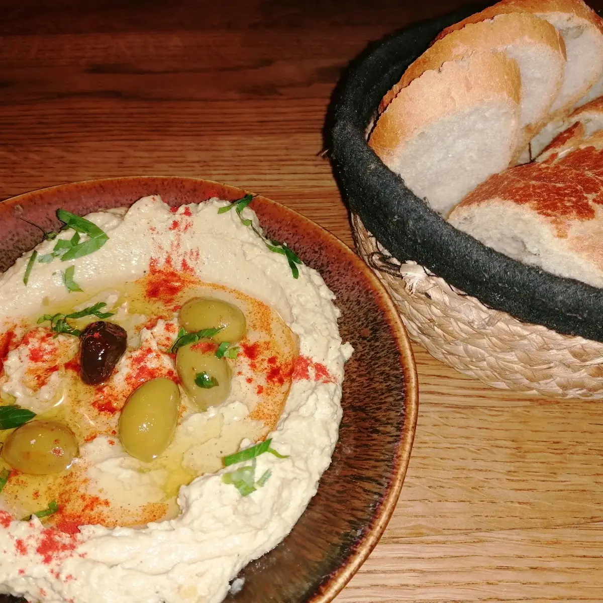 Hummus