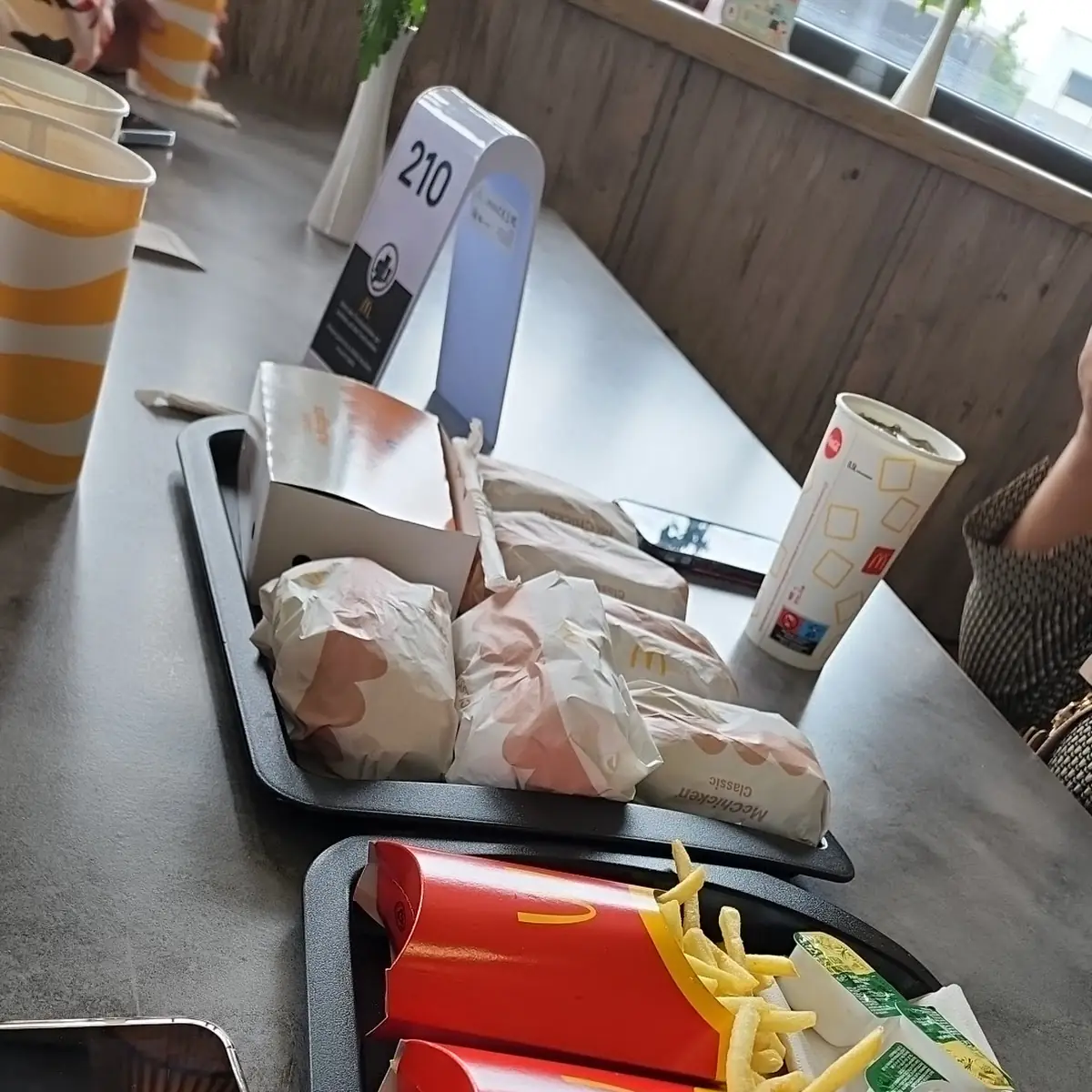 ماك شيكن