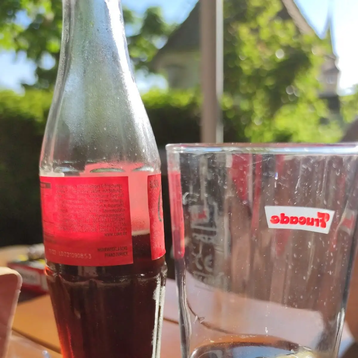 Cola
