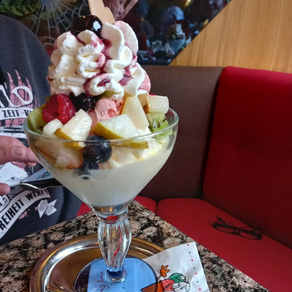 Fruchtbecher