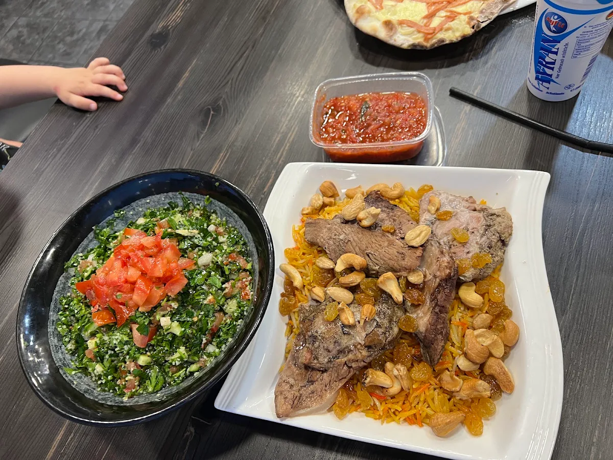 مندي وتبولة