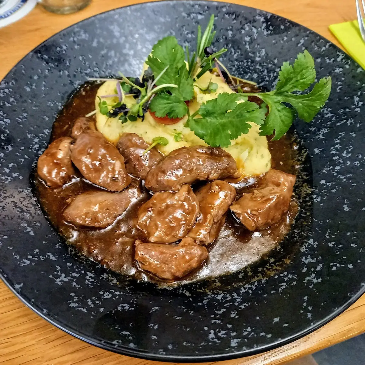 Spanferkelbäckchen
