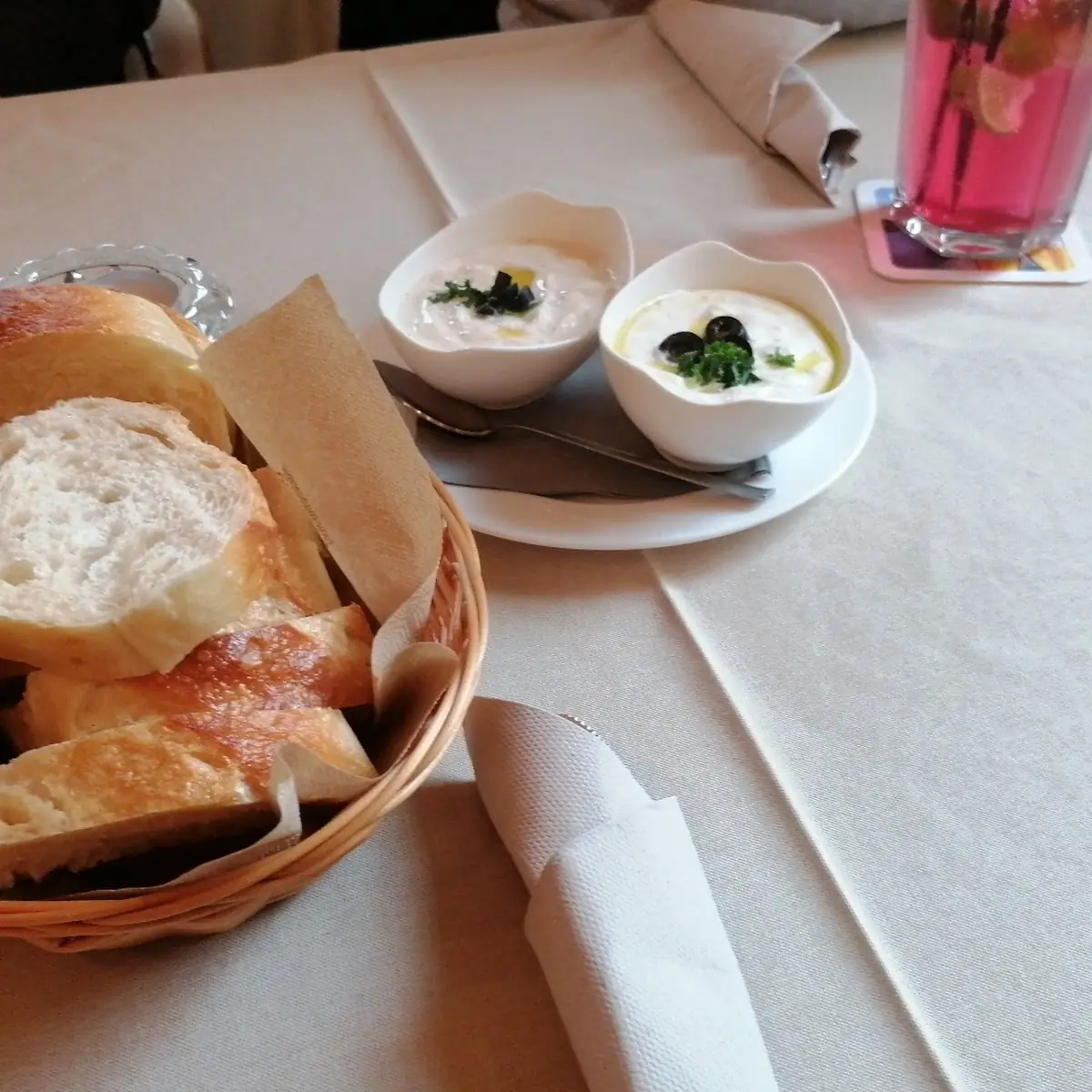 Dip, The Resting Place Bar & Grill