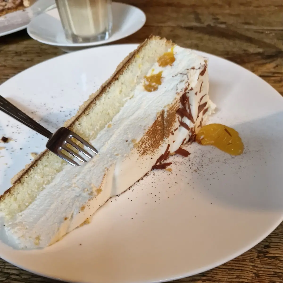 Preiselbeer Knuspertorte, TORHAUS Möhnesee GmbH