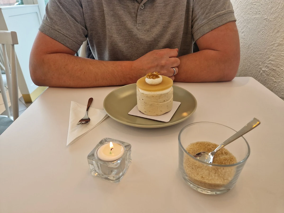 Marzipantörtchen, Lisas Chocolaterie & Pâtisserie