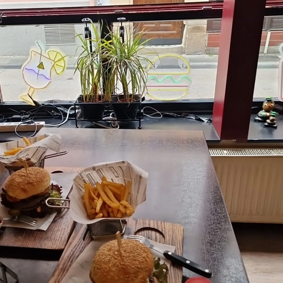 Big Boss Firecracker Burger