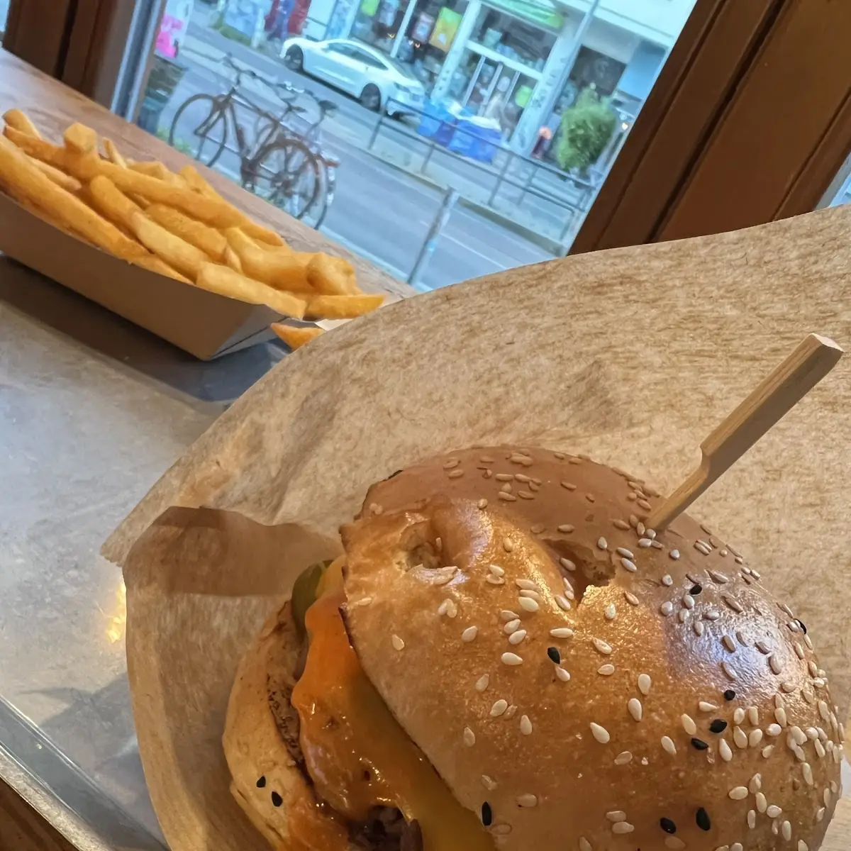 Chilli Cheeseburger