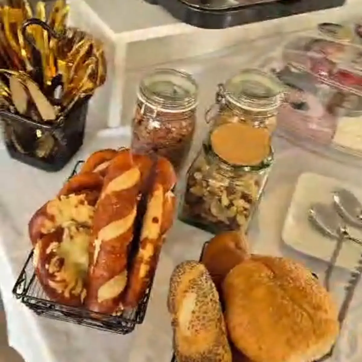 Highlights, Brunch & Lunch by Vika
