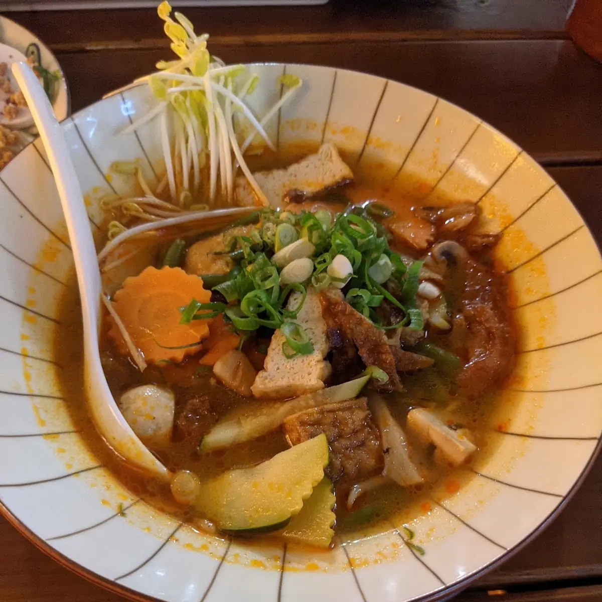 Pho Ca Ri, Good Morning Vietnam Vegan