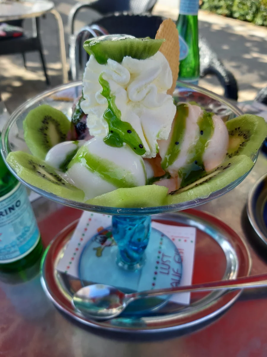 Eis Kiwi