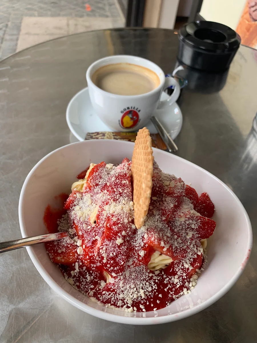 Spaghetti Eisbecher
