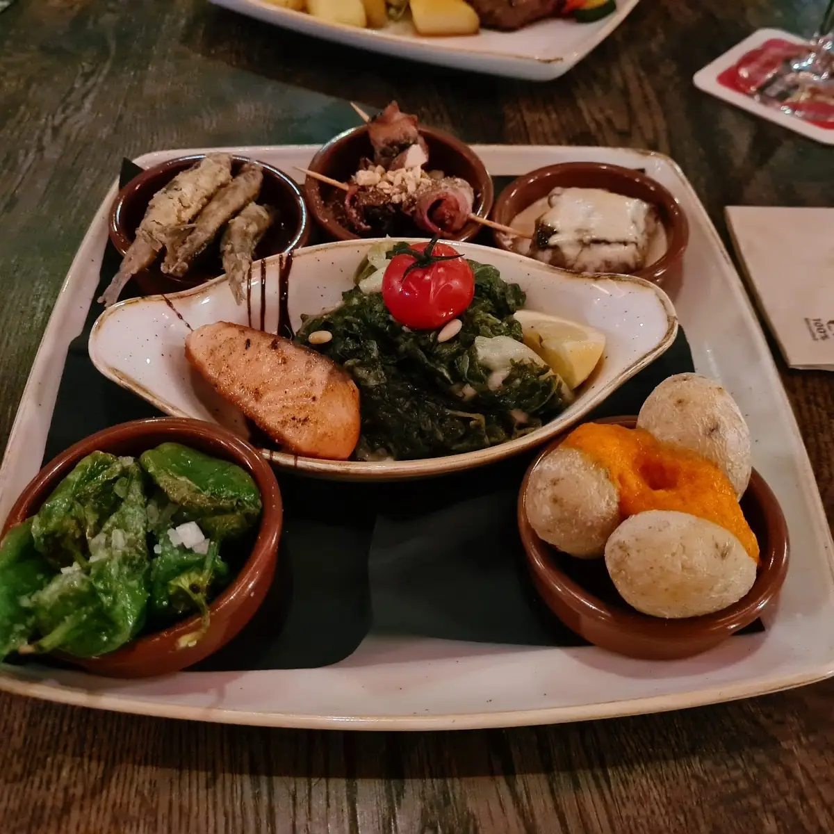 Tapasplatte
