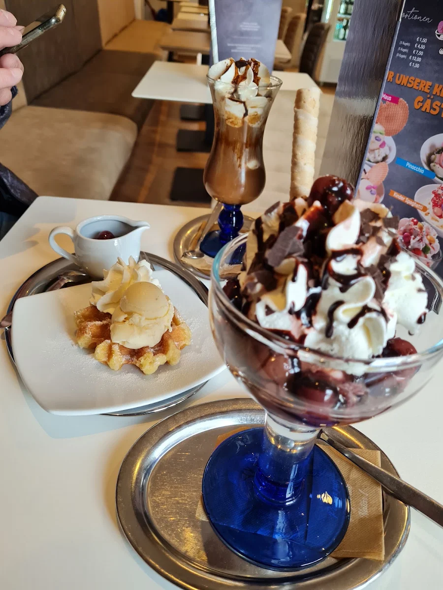 Schwarzwaldbecher