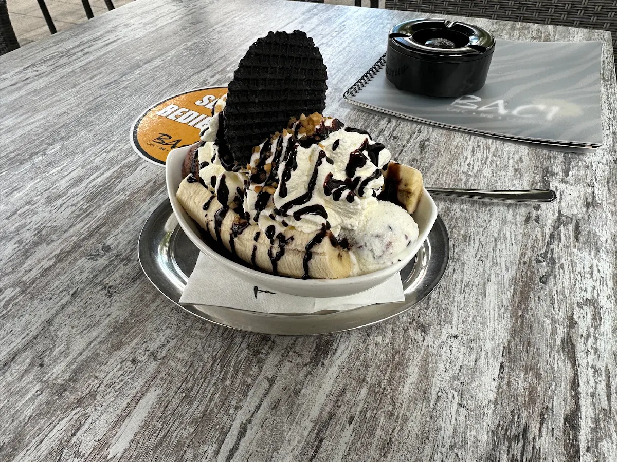 Banana Split, Eiscafé BACI