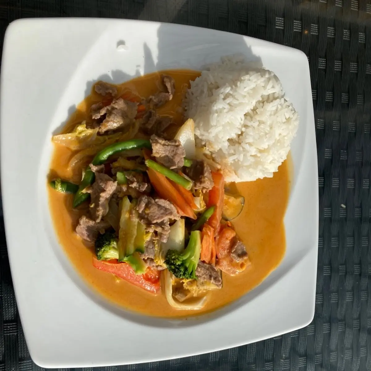 Highlights, Lee & Lee Asia Bistro