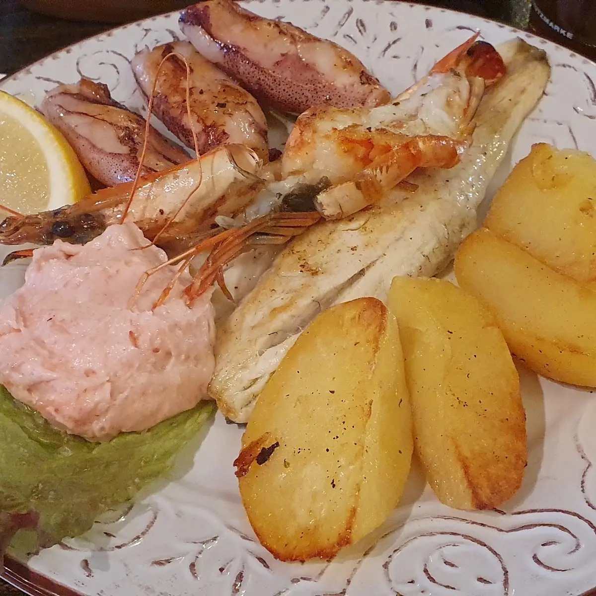 Fischplatte Oder Fischteller