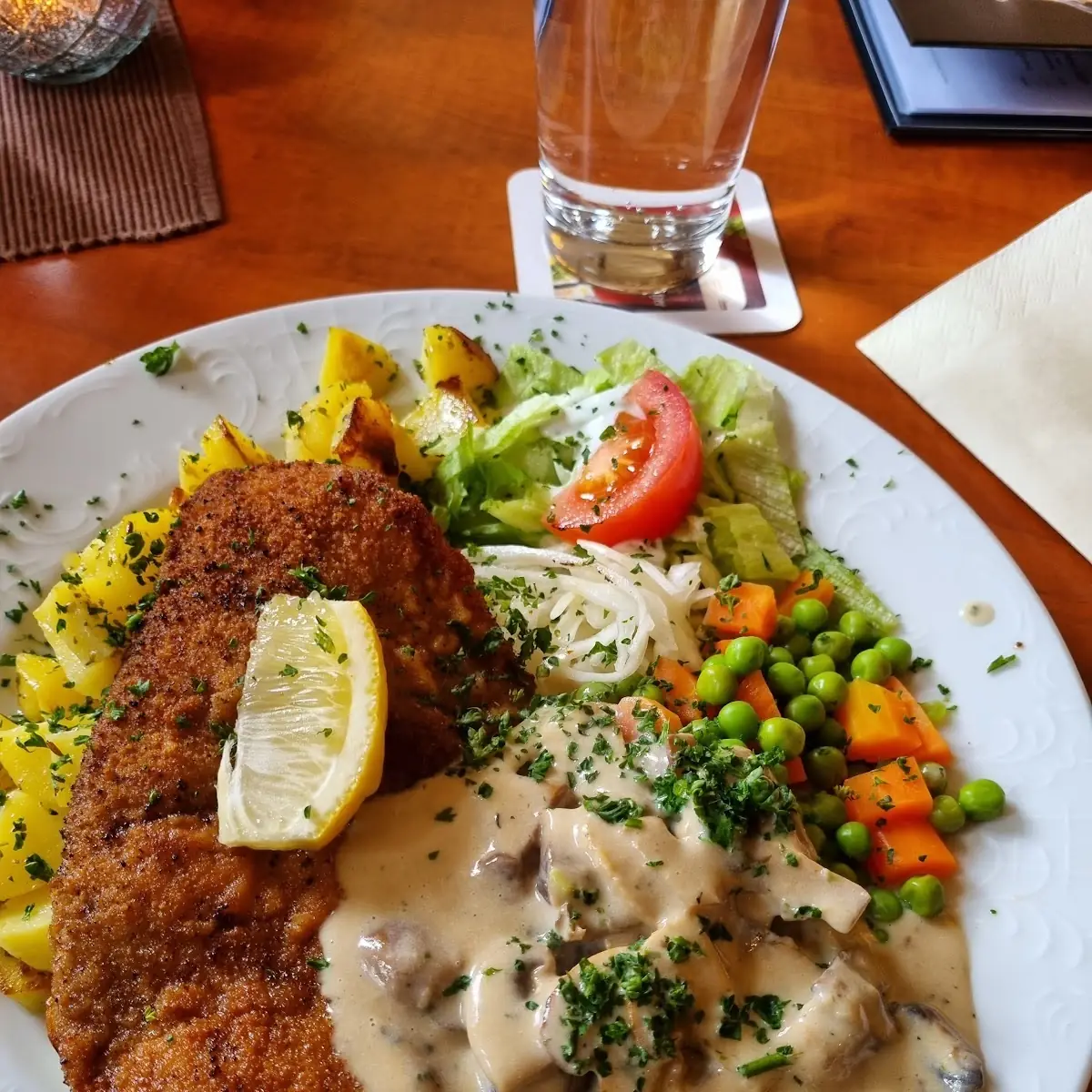 Schnitzel, Stadtcafe