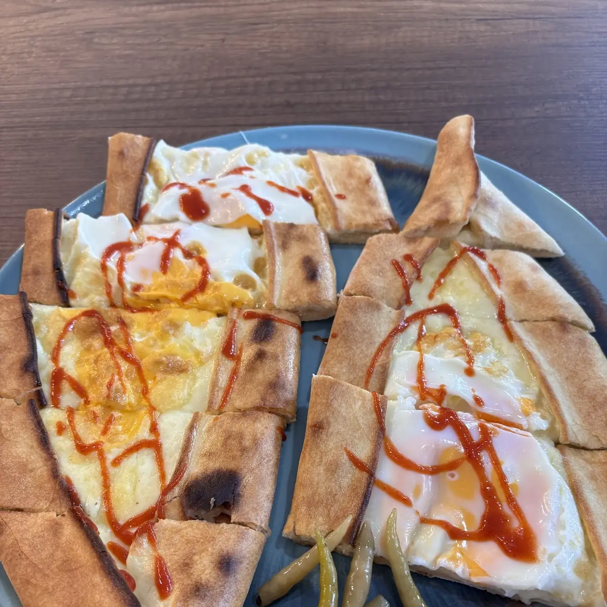Pide Mit Eier
