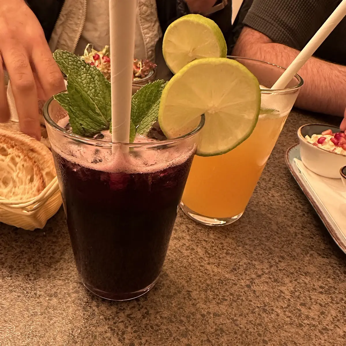 Eistee, Marina Restaurant