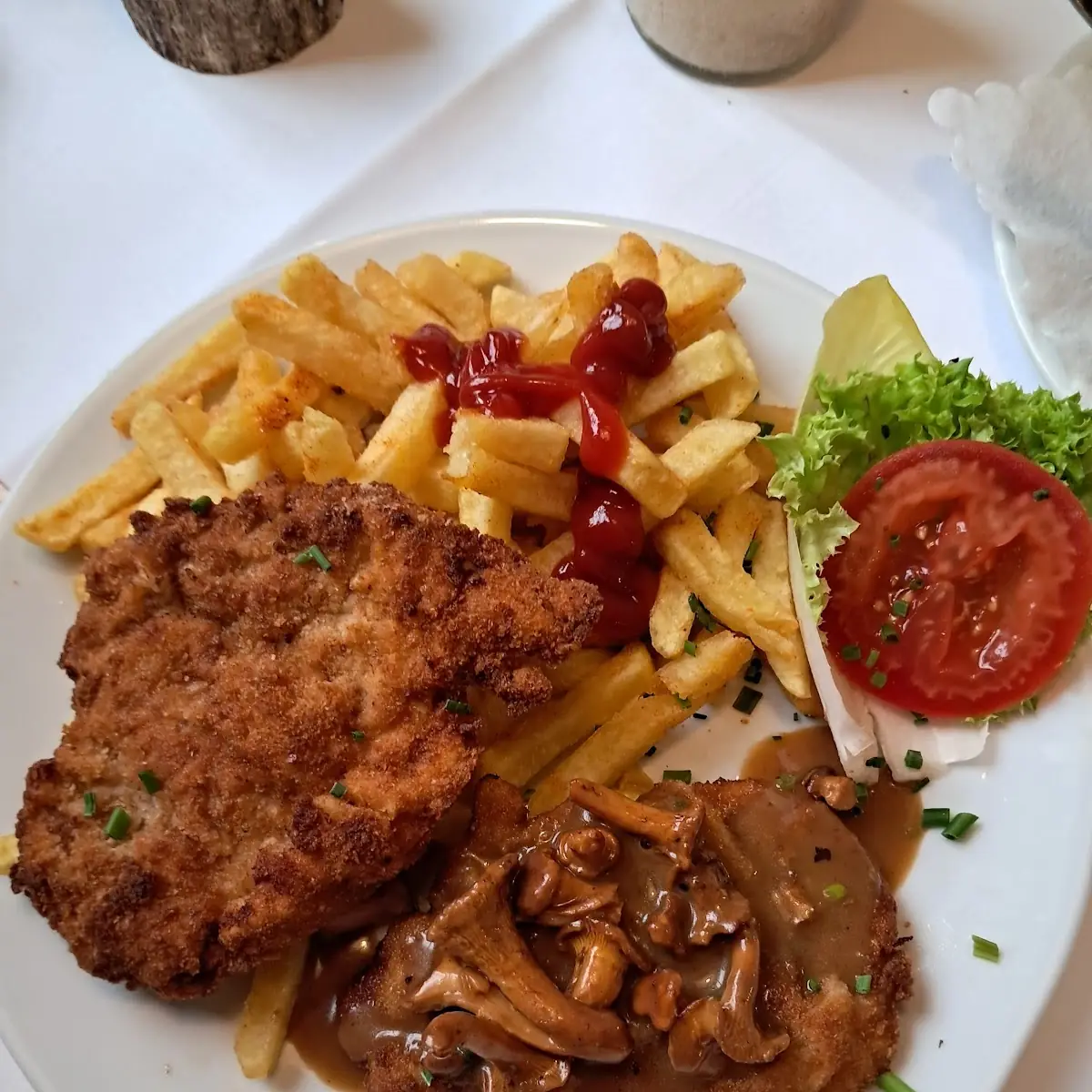 Schnitzel, Das Kleine Kartoffelhaus