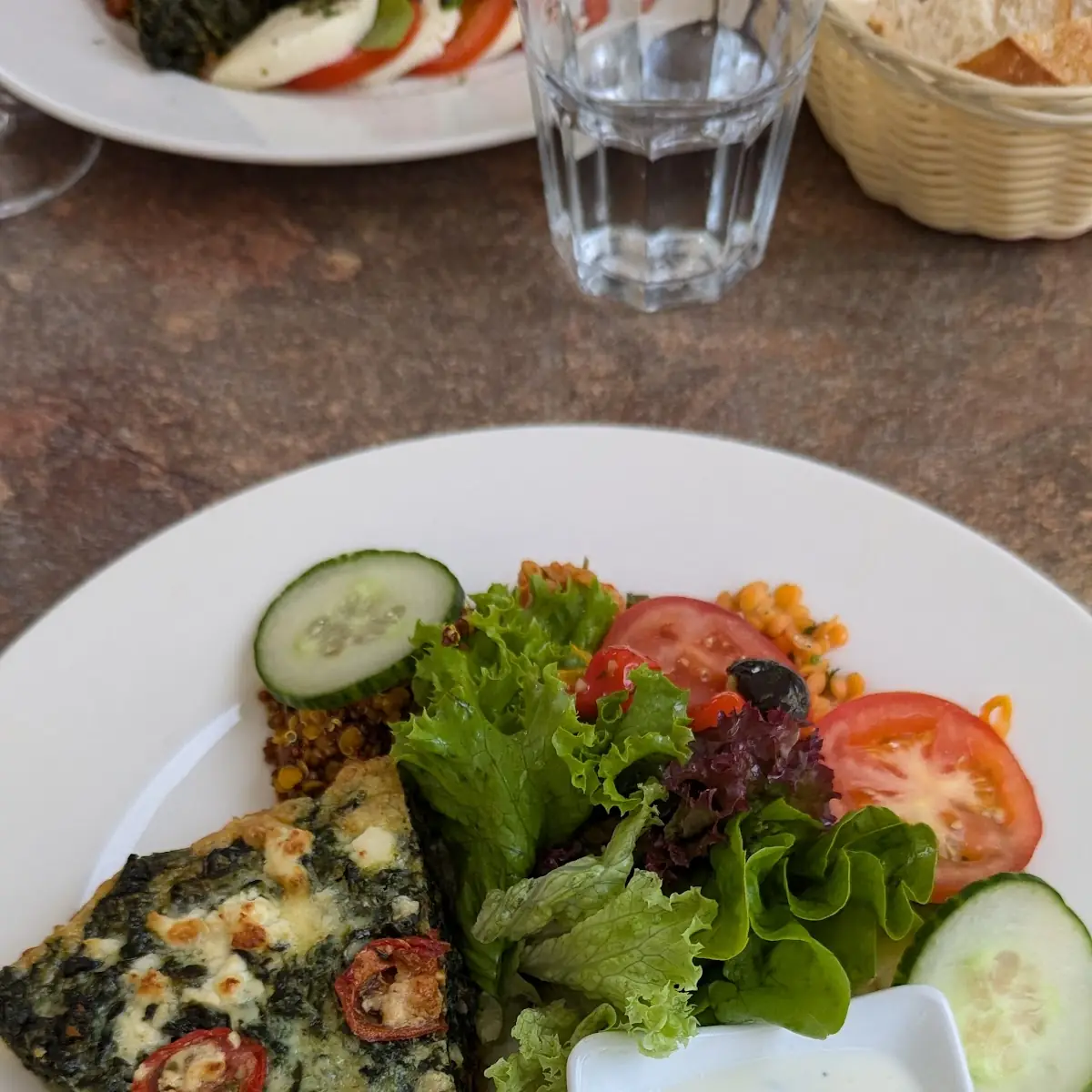 Spinatquiche, Annettes Tochter Gastronomie im Schloss Heiligenberg