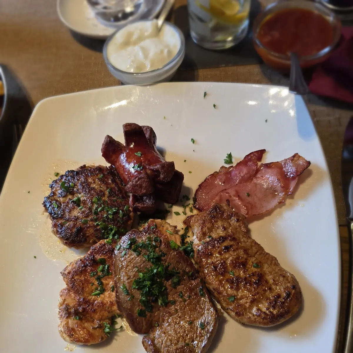 Grillteller, Zum grünen Jäger