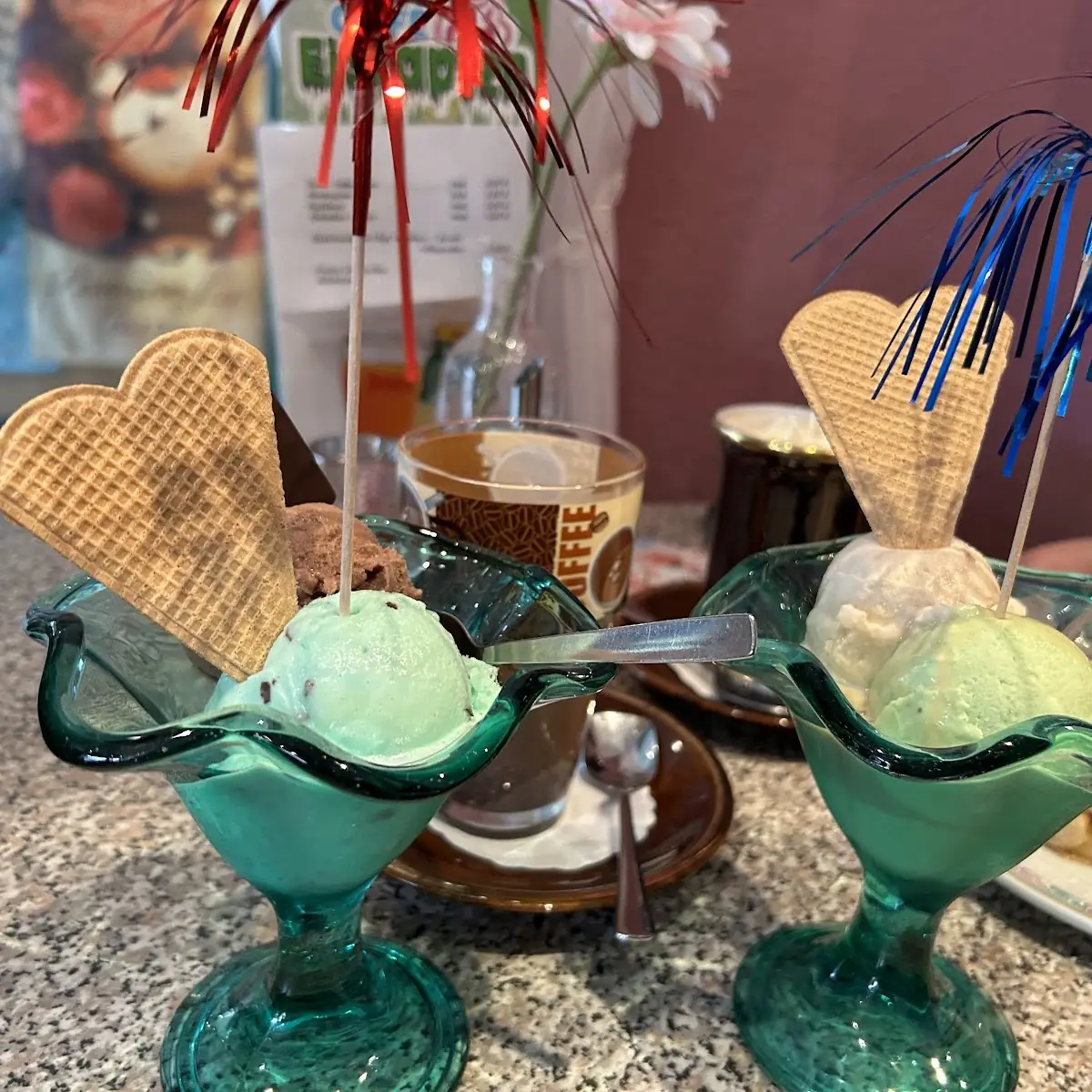 Highlights, Cafe Eiszapfen