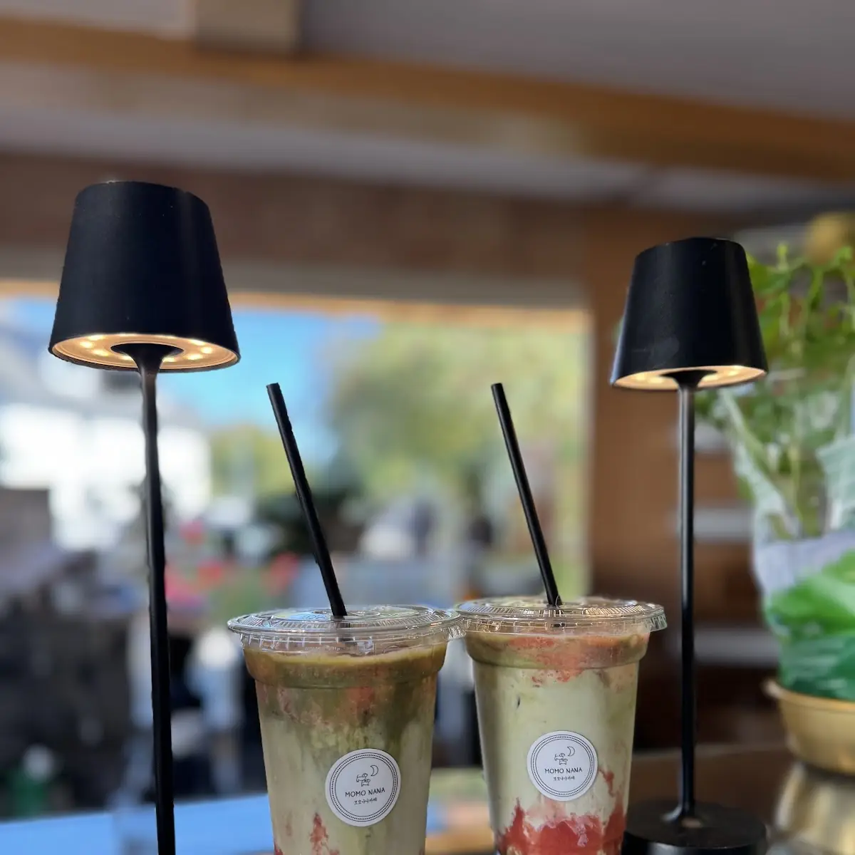 Highlights, Momo Nana Café & Bistro