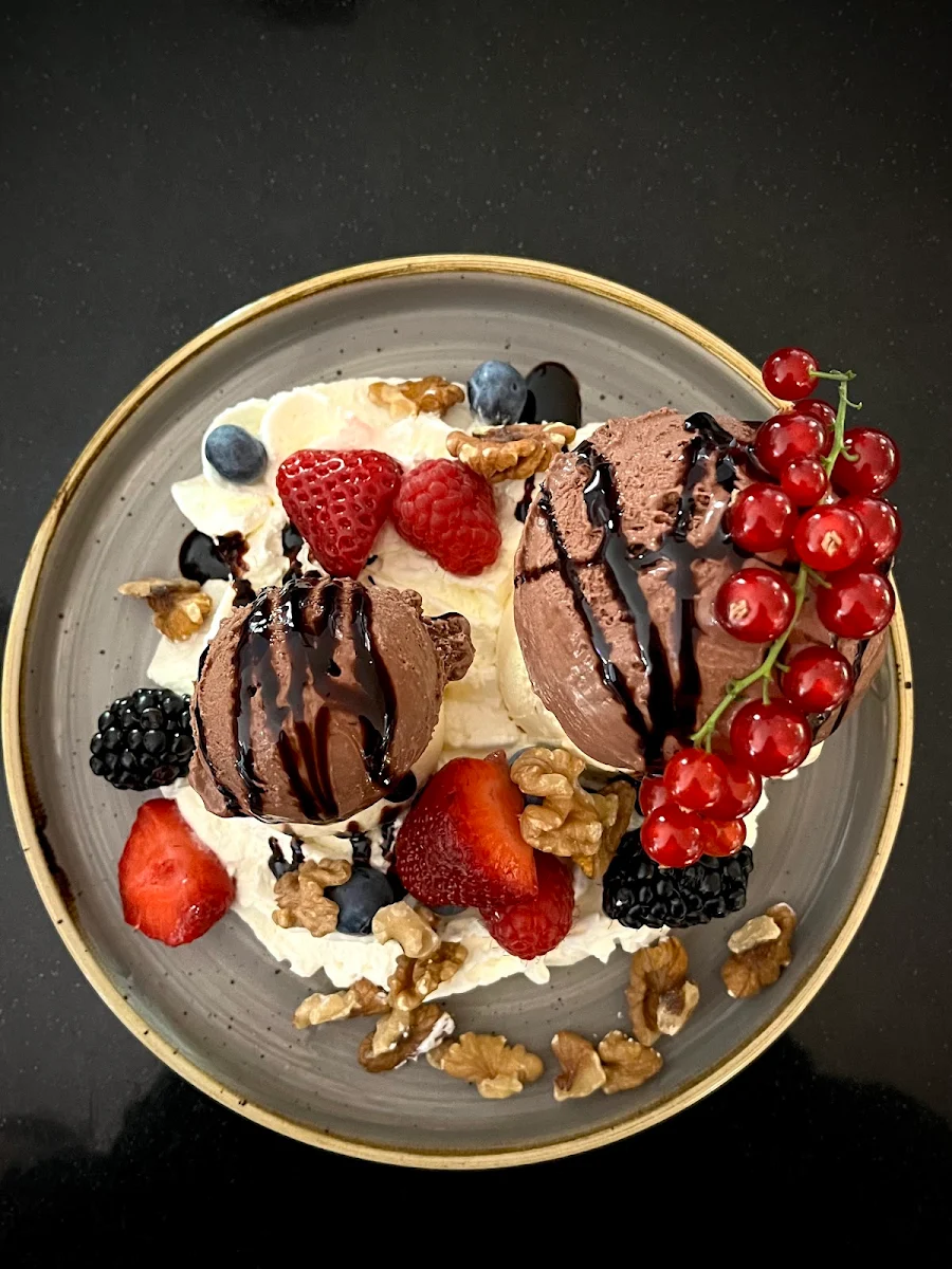 Highlights, Eis-Café Roma